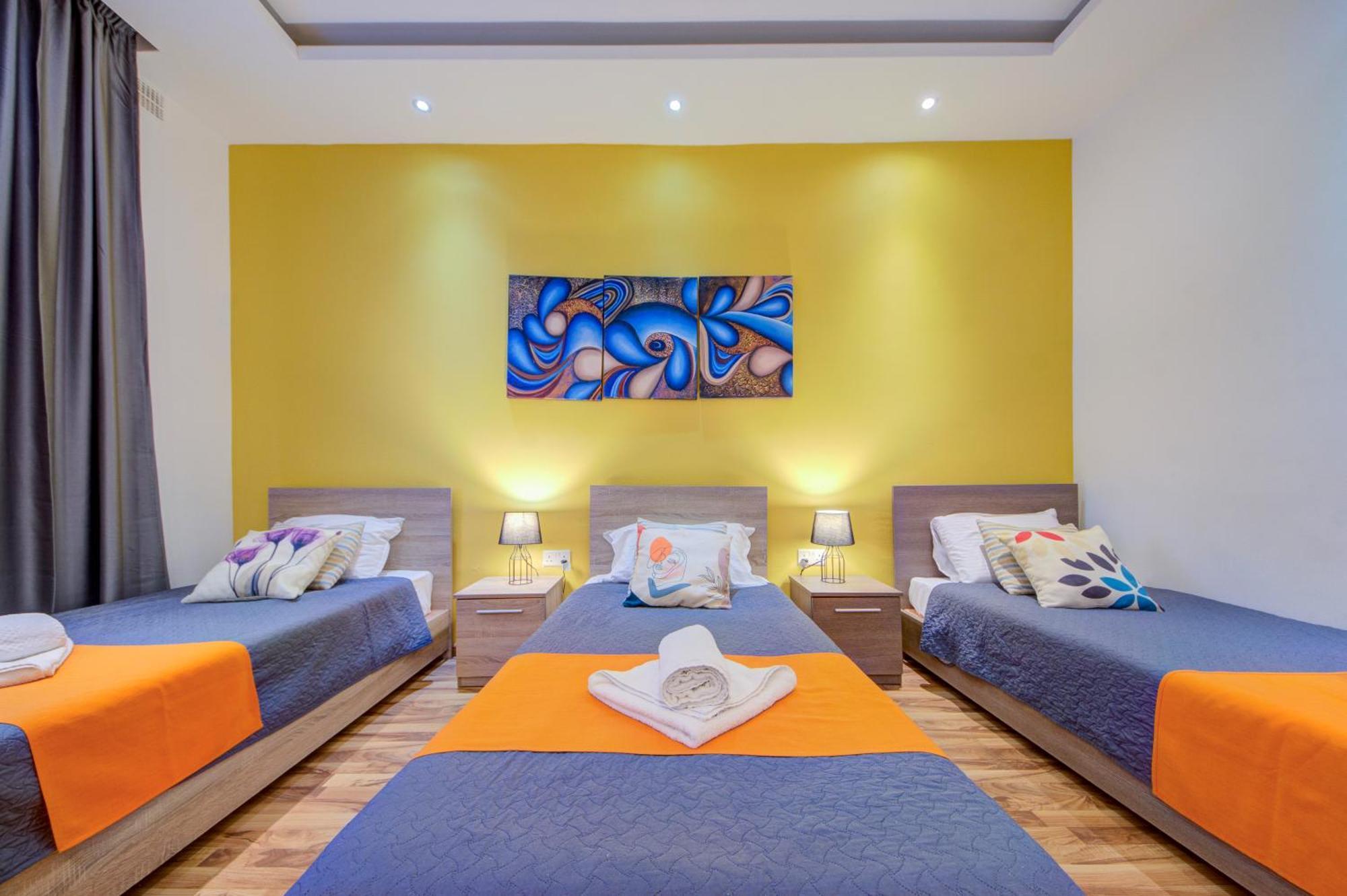 Exceptional Tigne Seafront Apartments By Shortletsmalta Sliema Dış mekan fotoğraf